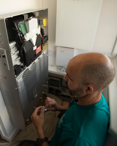 naked-solar-installing-tesla-powerwall-3-3 naked-solar-installing-powerwall-3